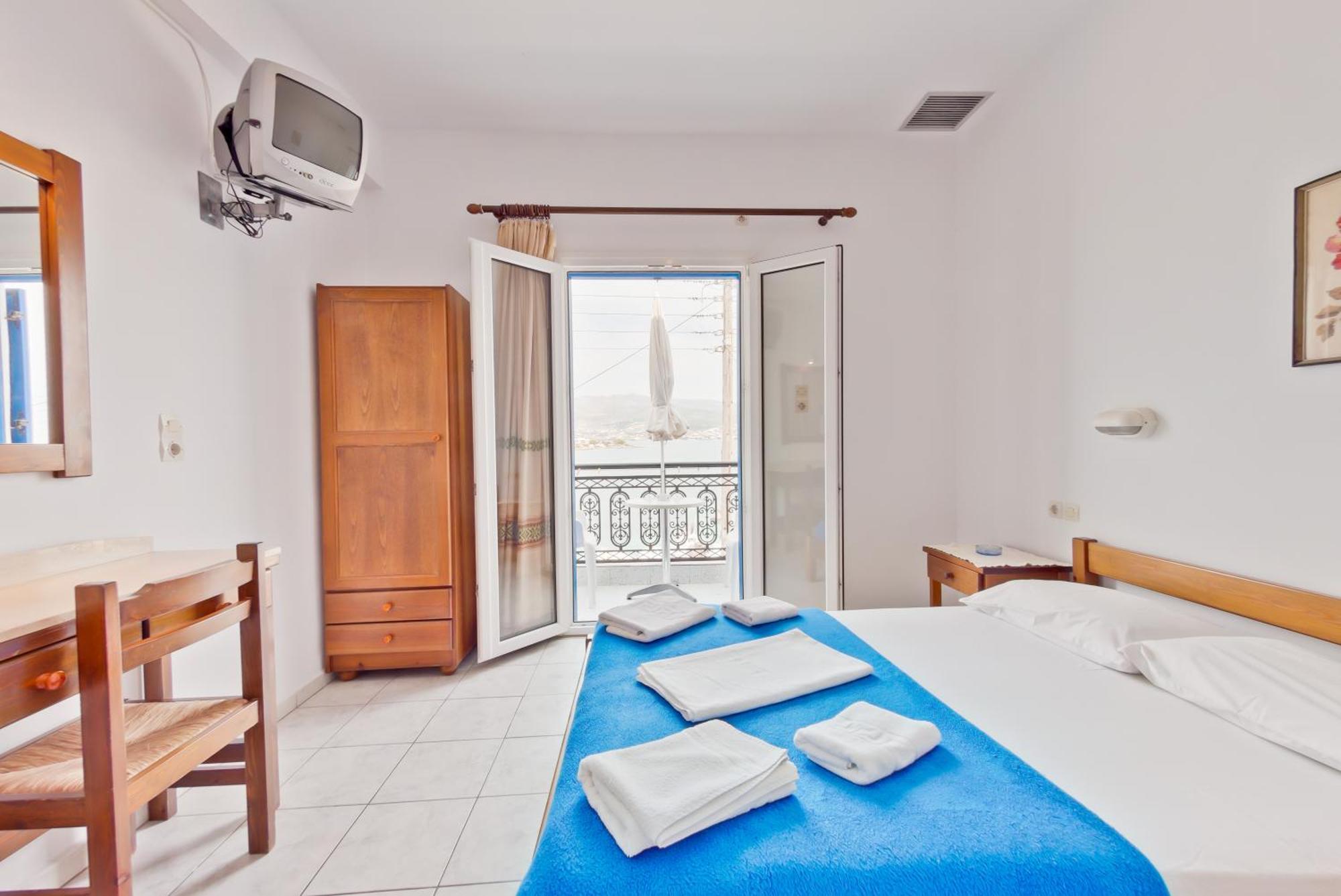 Paris Rooms Antiparos Exterior photo