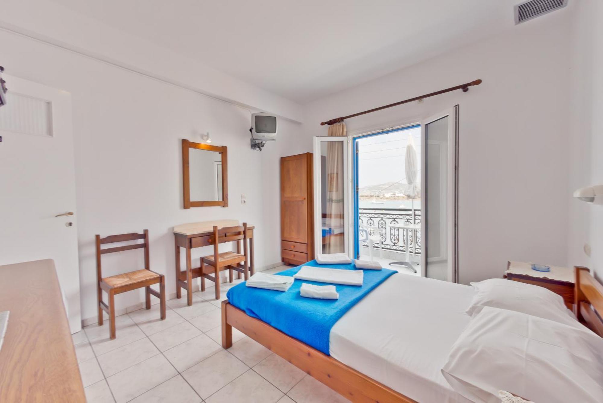 Paris Rooms Antiparos Exterior photo